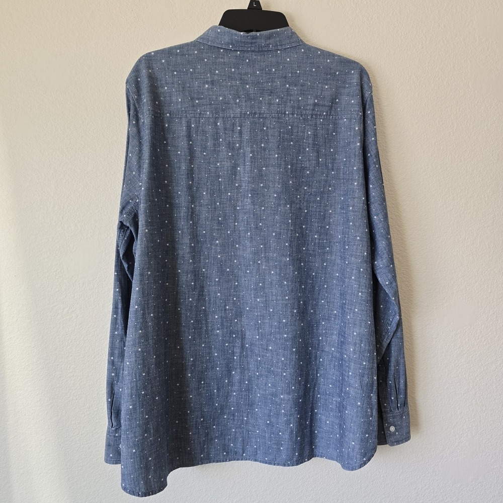 Gap Women 2XL Star Button Down Chambray Boyfriend Fit Shirt 100% Cotton Pocket - Picture 5 of 6